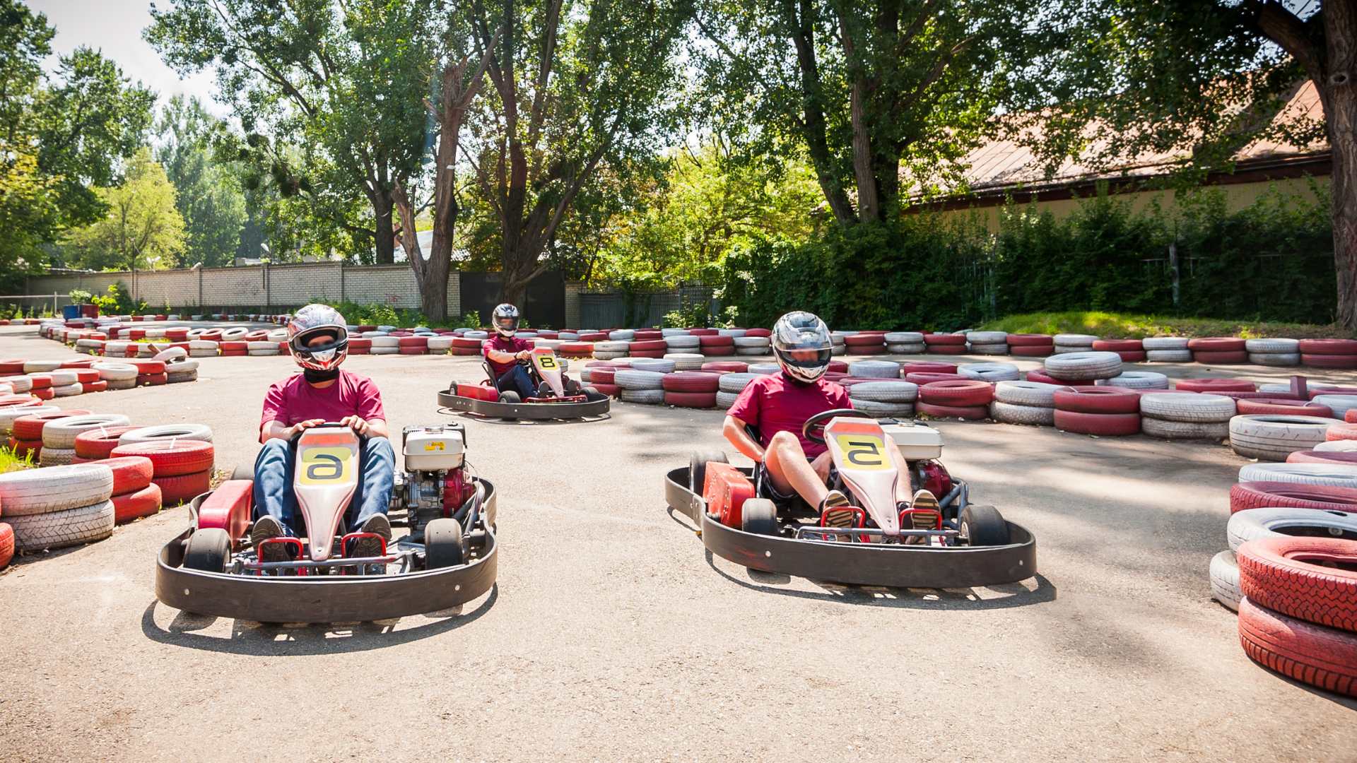 Karting à Agadir – Vitesse, adrénaline et fun au rendez-vous !